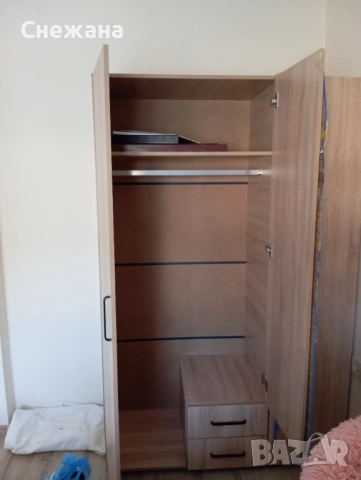 Комплект спалня с матрак плюс гардероб, много добре запазено състояние , снимка 6 - Спални и легла - 51462542