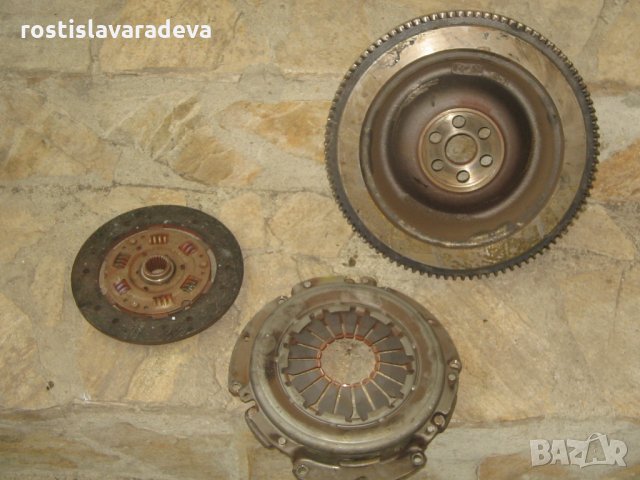 Части от Нисан Серена -дизел, снимка 5 - Части - 34828666