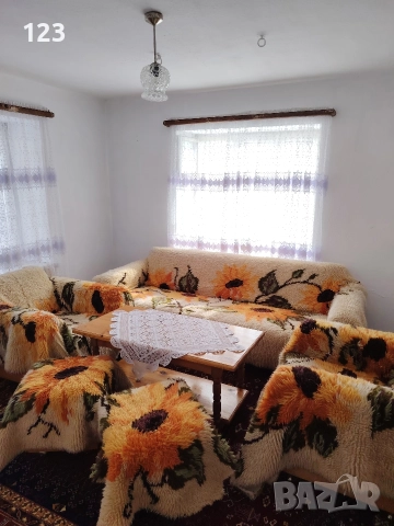 Продавам Къща на два етажа , снимка 4 - Къщи - 52948807