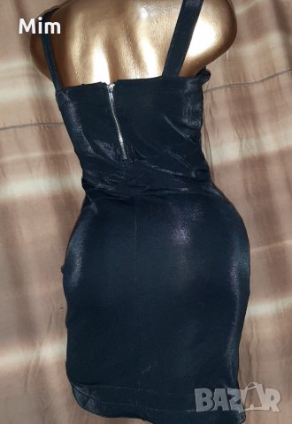 Н&М S/M Черна брокатена къса рокля, снимка 4 - Рокли - 35872870