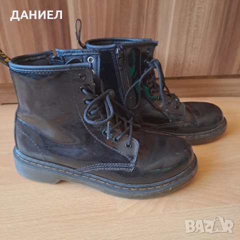 Оригинални Детски боти Dr.Martens номер 34, снимка 3 - Детски маратонки - 44444005