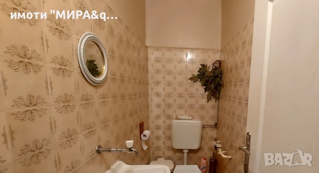 Тристаен апартамент, разположен в кв. Дружба, град Хасково., снимка 14 - Апартаменти - 52650626