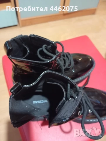 Невероятни , снимка 2 - Дамски боти - 50920084