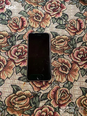 Продавам iPhone 6S, снимка 3 - Apple iPhone - 55833887