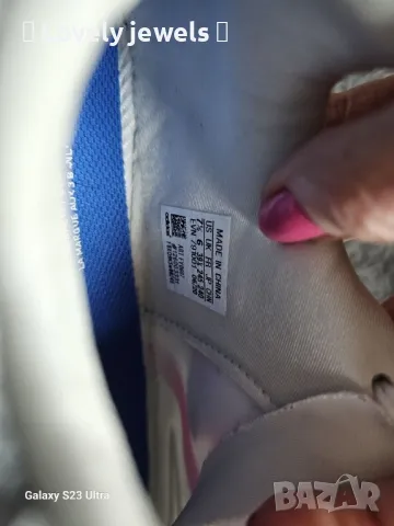 Дамски маратонки Adidas , снимка 7 - Маратонки - 50236096