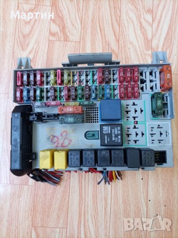 Главно табло с бушони за Опел Астра Г - бензин , 1600 куб. - 101 к.с., снимка 1