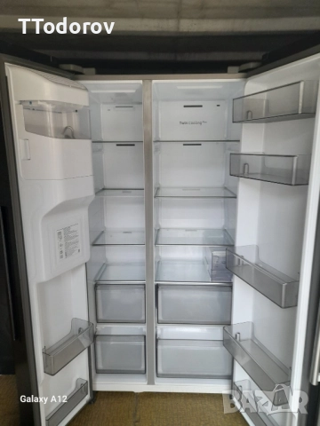 Фризер Samsung тип „Side-by-Side“, RS6GA8521B1 , снимка 2 - Хладилници - 52859621