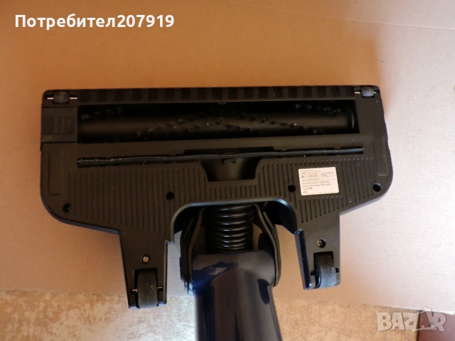 Безкабелна прахосмукачка Bosch BCHF216S 16V 2в1 с нова батерия., снимка 4 - Прахосмукачки - 53403284