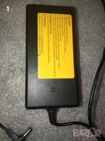 Адаптер на 12 v,4, 16 A, снимка 3 - Друга електроника - 53195651