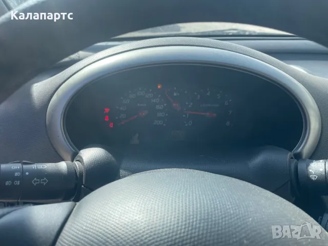Nissan Micra III K12 2 врати 1.2 16 V CR12 90000KM НА ЧАСТИ, снимка 9 - Автомобили и джипове - 47618576