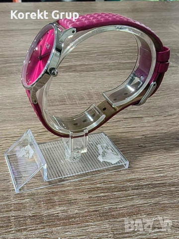 Дамски часовник Stroil, снимка 4 - Дамски - 53407812