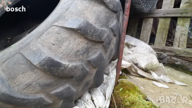 задни гуми - комбиниран багер , снимка 3 - Гуми и джанти - 47662227