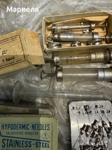 Много стари спринцовки,цена 20лв., снимка 2 - Антикварни и старинни предмети - 52628684