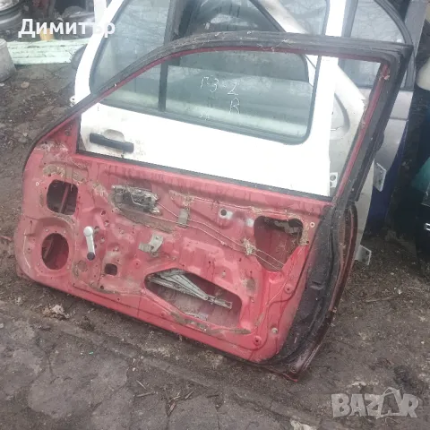 Врата Дясна За Хонда Сивик 5г 1995г / Honda Civic 5g 1995y, снимка 2 - Части - 48947372
