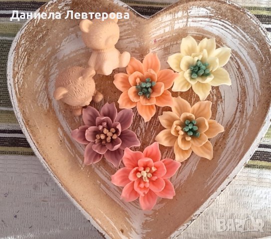 Букет от цветя от глицеринов сапун..., снимка 14 - Декорация за дома - 40805975