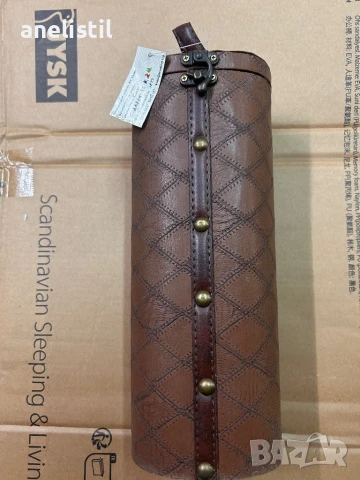 Нова елегантна кутия/тубус за вино - дърво и винтидж изкуствена кожа