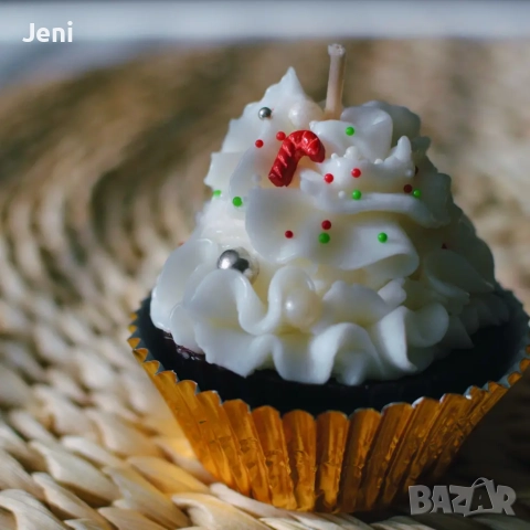 Свещ Cupcake sugar cane