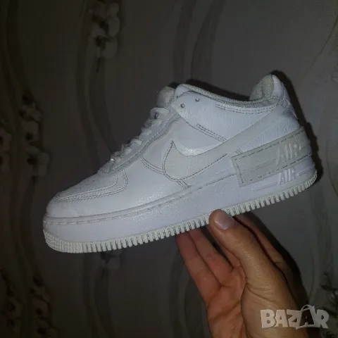 NIKE AIR FORCE 1 Shadow Triple White оригинални маратонки номер 38 , снимка 9 - Маратонки - 47454110