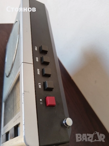 Радио транзистори GRUNDIG, ITT, UNIVERSUM, PHILIPS, LOEWE, SONATA, DOROTA, WIGO RW2 , снимка 17 - Радиокасетофони, транзистори - 38807962