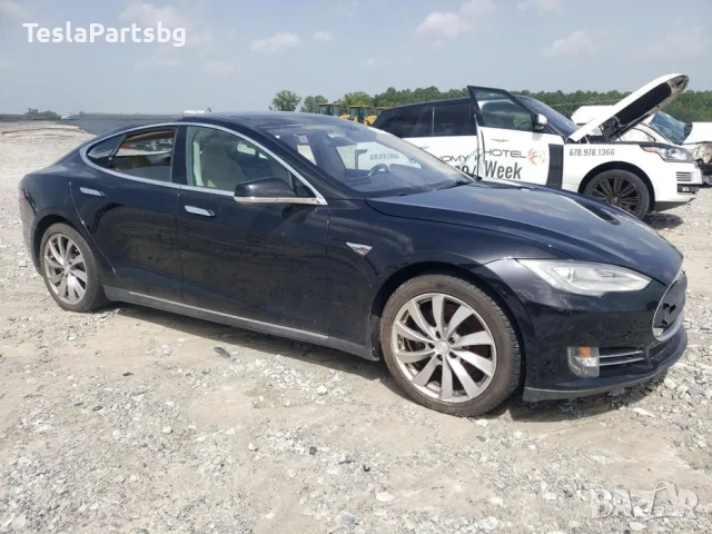Продавам Тесла Модел С на части 2014 година, снимка 4 - Части - 53291469