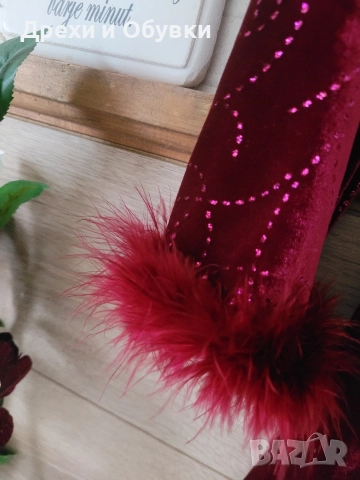 Официална нова рокля с естествени пера и пайети , снимка 2 - Рокли - 52763851