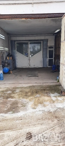 Автобояджийска камера,стенд-дозер заипъване на автомобили може ипод наем.