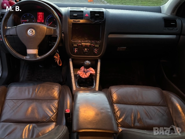 Volkswagen Golf V , снимка 4 - Автомобили и джипове - 52541249