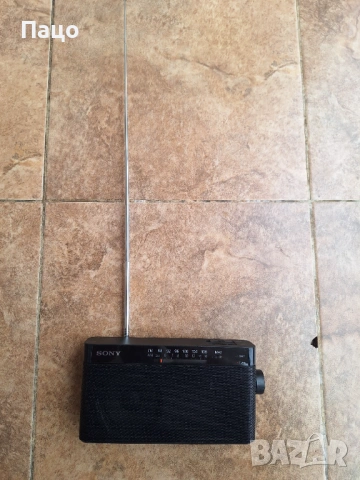 Преносимо радио Sony ICF-306  /Черно, снимка 8 - Радиокасетофони, транзистори - 53666867