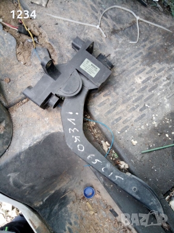 Педал за газта на iveco daily