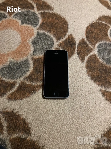 Продавам iPhone SE 2016г, снимка 2 - Apple iPhone - 53684515