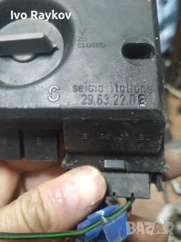 Платка , крушки за Audi 80 90 S2 B4 , 29632202 , снимка 3 - Части - 53510687