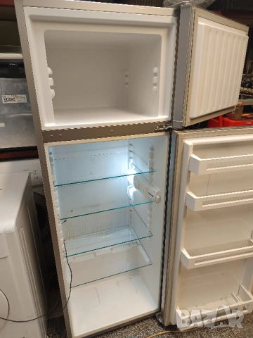 Хладилник LIEBHERR, снимка 2 - Хладилници - 53855061