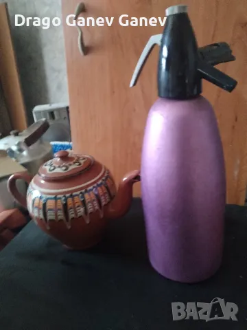 Ретро чайници,и апарат за газирана вода. , снимка 5 - Антикварни и старинни предмети - 49147461