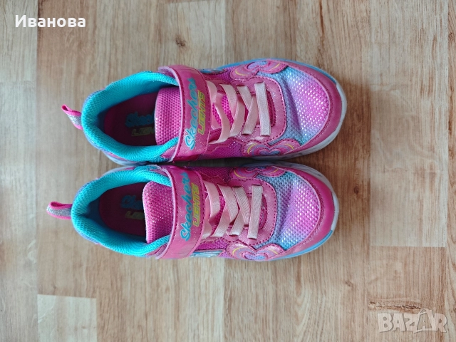 Детски маратонки Skechers и nike 29 30 32, снимка 5 - Детски маратонки - 52789858