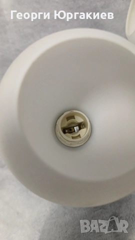 Лампа за монтаж на таван или стена , снимка 2 - Полилеи - 43358435