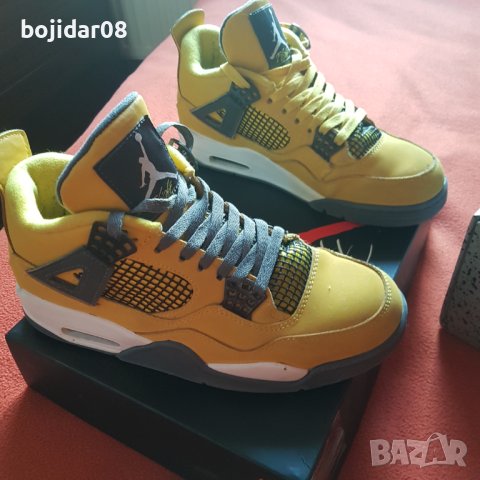 Оригинални Маратонки Кецове AIR JORDAN 4 RETRO LIGHTNING 2021 N 42, снимка 2 - Маратонки - 44497424