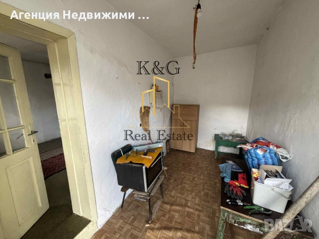 Двуетажна полумасивна къща , снимка 4 - Къщи - 51718760