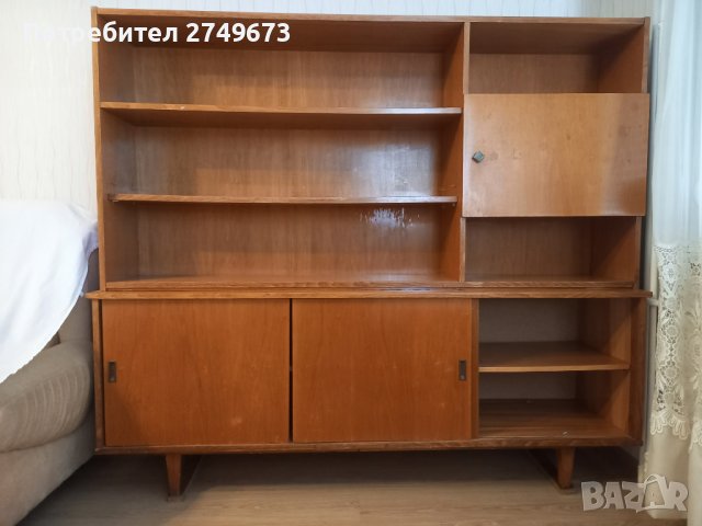 Продавам секция - библиотека, снимка 1 - Секции и витрини - 39120254