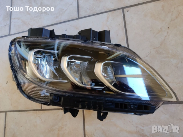 десен фар Hyundai Kona