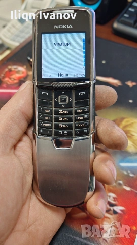 Продавам Нокий 8800 Класик и 8800 Сироко 