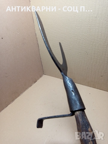 Стар Ръчно Кован Земеделски Инструмент От Старото Време., снимка 7 - Антикварни и старинни предмети - 51713369