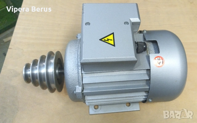 Електромотор за бормашина, снимка 2 - Електродвигатели - 53670301