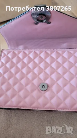 Дамска чанта , снимка 8 - Чанти - 47658082