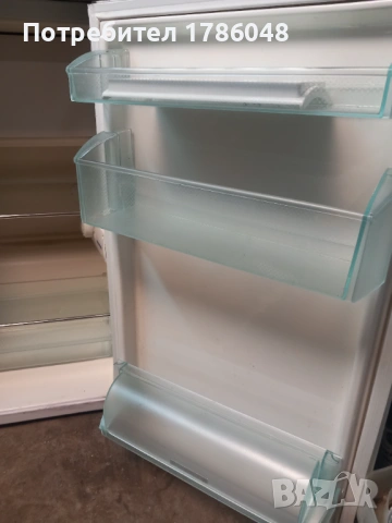 Хладилник с фризер, снимка 3 - Хладилници - 53416741