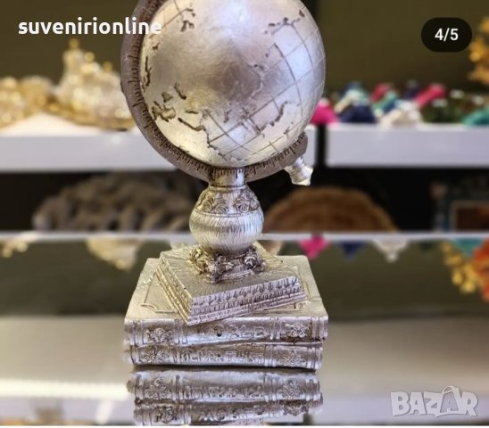 Сувенир глобус върху книги, снимка 5 - Арт сувенири - 41737907