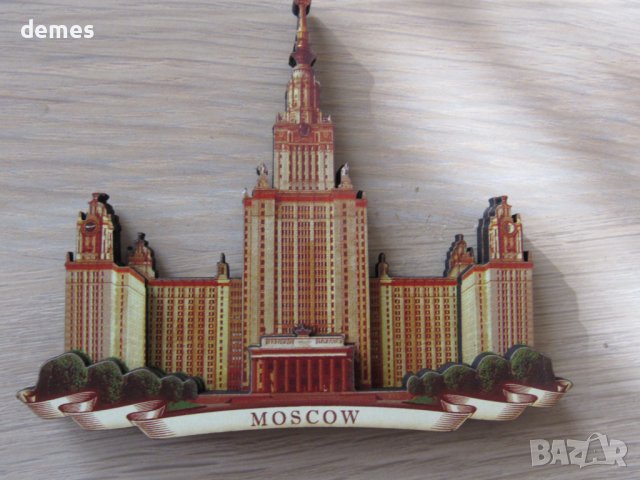 Автентичен дървен 3D магнит от Москва, Русия-серия-, снимка 2 - Колекции - 39248162