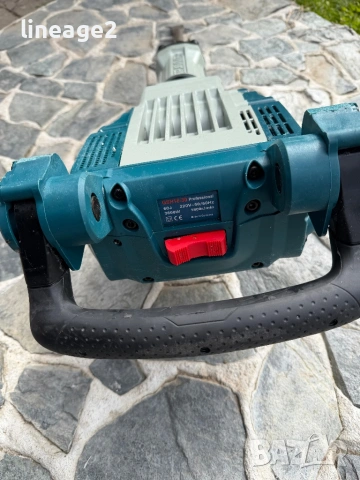 Bosch  GSH 16-30 къртач професионален 3800w, снимка 3 - Къртачи - 53860669