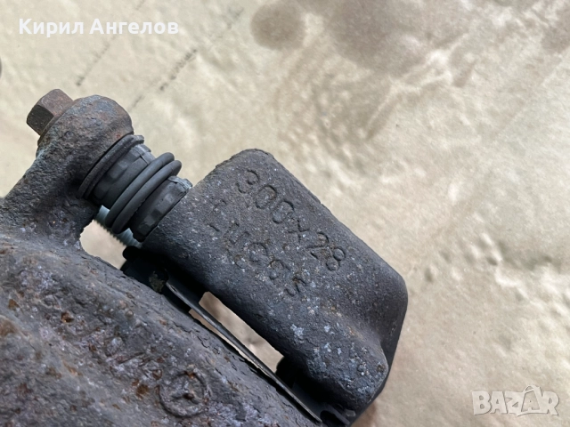 Предни спирачни апарати от Mercedes C-class W203 3.2i, снимка 2 - Части - 51682817