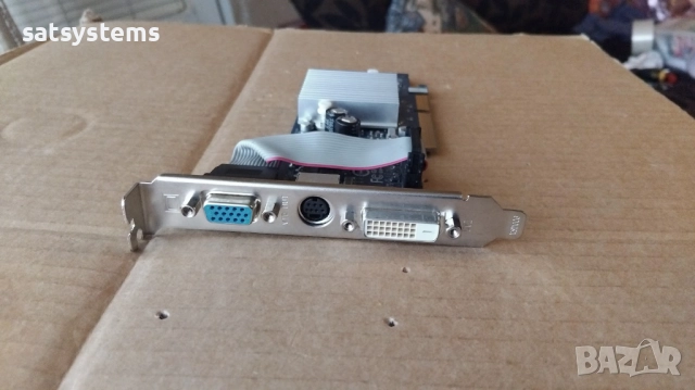 Видео карта ATi Radeon Gigabyte R9550 128MB GDDR2 64bit AGP, снимка 2 - Видеокарти - 34033571