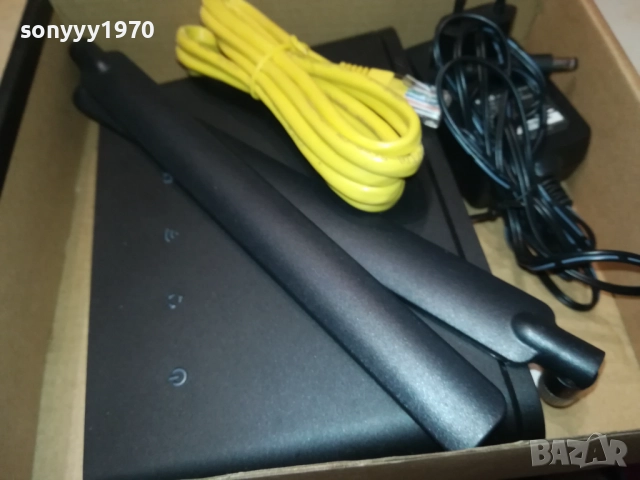 HUAWEI 4G РУТЕР С 2 АНТЕНИ В КУТИЯ 1910251905, снимка 7 - Рутери - 52109523